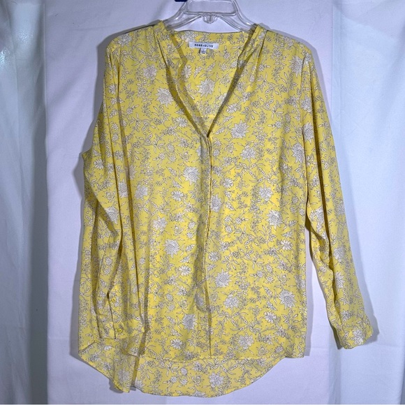 Rose + Olive Tops - Rose and Olive Button Down Yellow and Gray Chintz Floral Blouse Womens Large